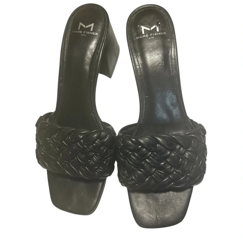 Marc Fisher Nahea Block Heel Black Leather Quilted Slides Sz 9